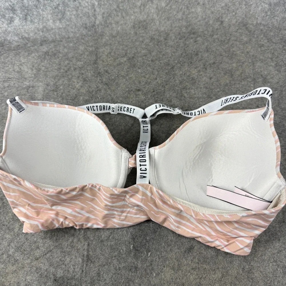 Victorias Secret T-Shirt Lightly Lined Demi Bra 36D Zebra Print Logo Racerback